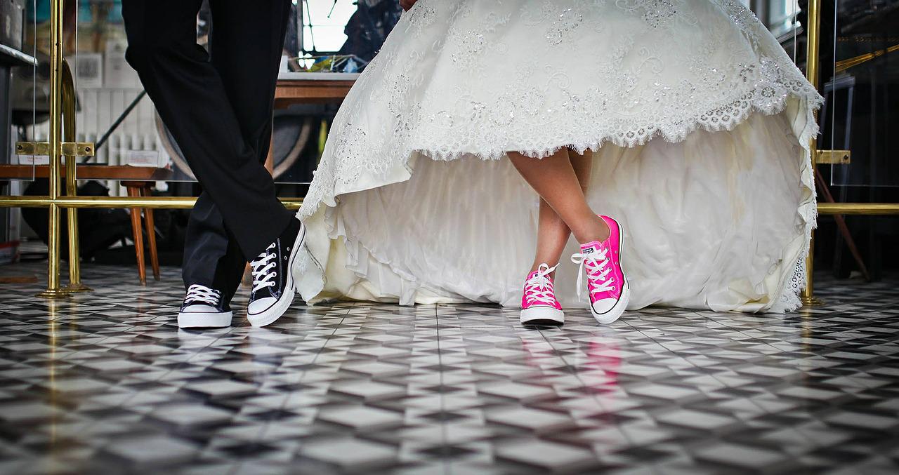 Kiedy zarezerwować termin u fotografa ślubnego?